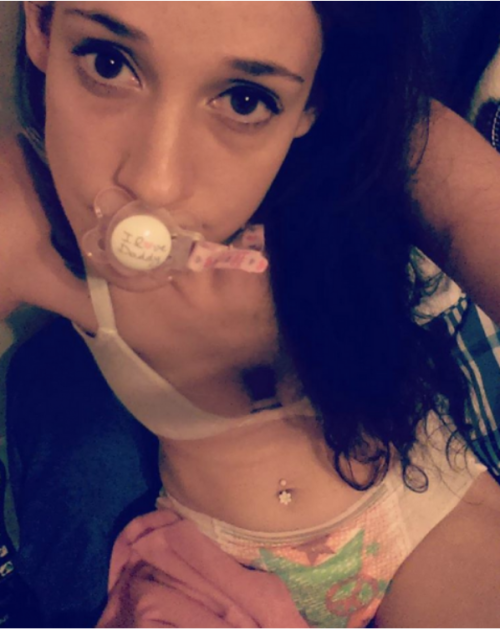 tumblr_o6145uJRYy1skev2so1_500